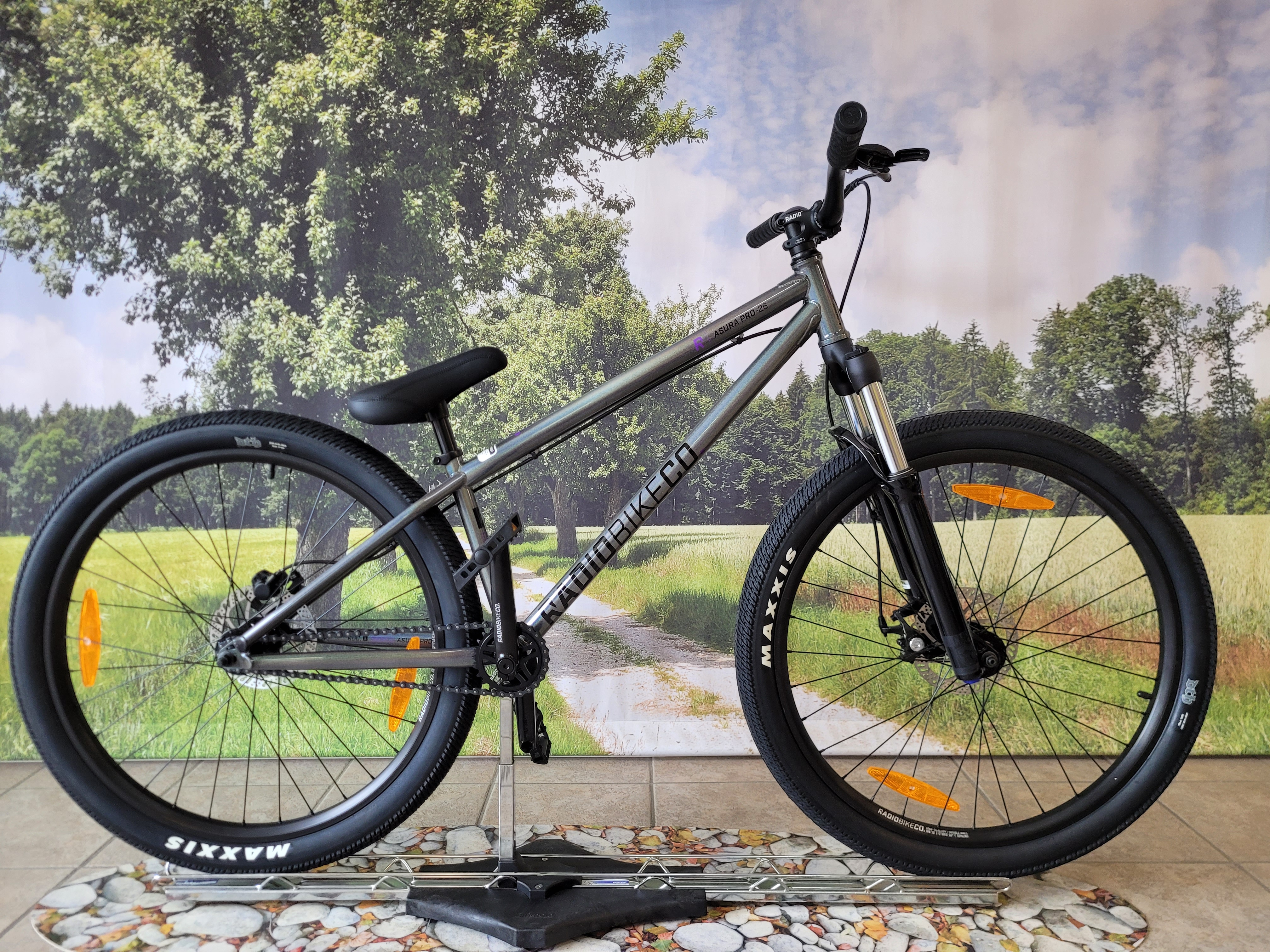 Radio Asura Pro 26"